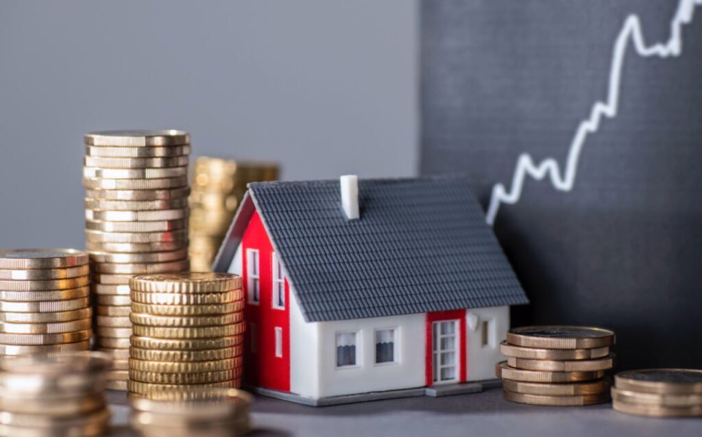 Mortgage Rates Drop To Lowest In A Month As Refinancing Demand Climbs